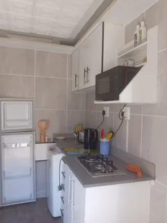 Secure Beacon Bay Fully Furnished Bachelor Flat for Rent including Wif