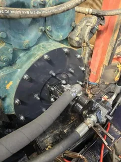 Hydraulic drill engine coupling pump