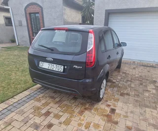 2010 Ford Figo Hatchback