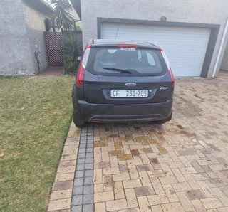 2010 Ford Figo Hatchback