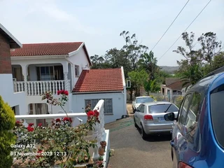 4 Bedroom House with Garage and Office for Sale - Woodview