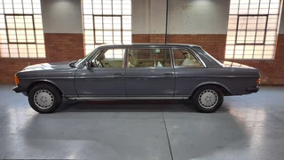 Mercedes-Benz  300 D  LIMOUSINE  1980 LHD.