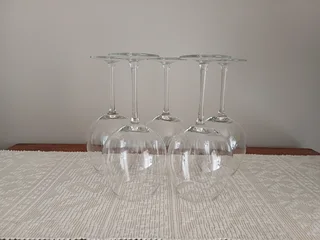 Large Red Wine Glasses