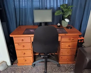 Large Pine Desk