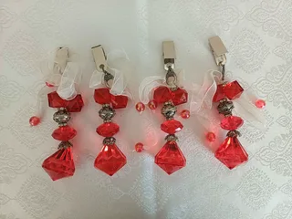 Tablecloth weights
