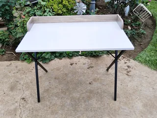 Georgia computer desk