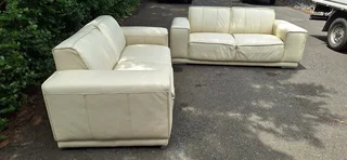 Stunning Full Leather Lounge Suite 2 Large 2 Seater Couches Cream Beige colour 200cm each length
