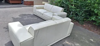 Stunning Full Leather Lounge Suite 2 Large 2 Seater Couches Cream Beige colour 200cm each length