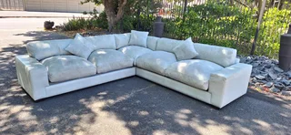 295cm KLOOFTIQUE Corner Leather Couch Modern styled CUBIST Range Light Grey Mint colour