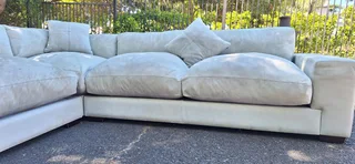 295cm KLOOFTIQUE Corner Leather Couch Modern styled CUBIST Range Light Grey Mint colour