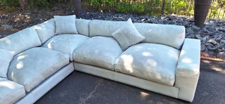 295cm KLOOFTIQUE Corner Leather Couch Modern styled CUBIST Range Light Grey Mint colour