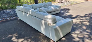 295cm KLOOFTIQUE Corner Leather Couch Modern styled CUBIST Range Light Grey Mint colour