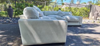 295cm KLOOFTIQUE Corner Leather Couch Modern styled CUBIST Range Light Grey Mint colour