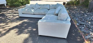 295cm KLOOFTIQUE Corner Leather Couch Modern styled CUBIST Range Light Grey Mint colour