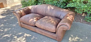 Gorgeous Old Skool Coricraft Colonial KUDU Leather Couch 3 Seater Zambezi Tan Brown Leather Sofa