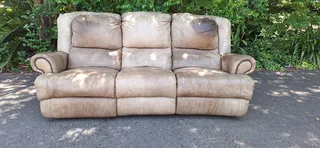 CORICRAFT Etosha Genuine Leather Recliner Couch Three Pullup Sofa Lazyboy 230cm