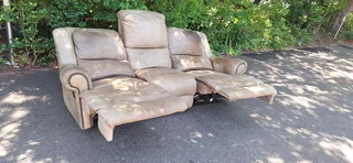 CORICRAFT Etosha Genuine Leather Recliner Couch Three Pullup Sofa Lazyboy 230cm