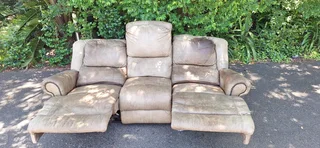 CORICRAFT Etosha Genuine Leather Recliner Couch Three Pullup Sofa Lazyboy 230cm