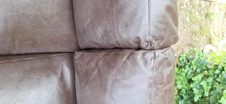 Stylish KLOOFTIQUE Nu York Cubist Style LARGE Seater Genuine Leather Couch Brown Colour 223cm