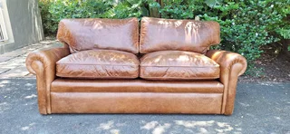 LIKE NEW Leather Couch Colonial Styled Stunning Butterscotch Tan Brown Colour 208cm