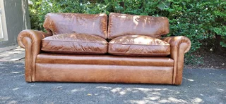 LIKE NEW Leather Couch Colonial Styled Stunning Butterscotch Tan Brown Colour 208cm
