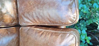 LIKE NEW Leather Couch Colonial Styled Stunning Butterscotch Tan Brown Colour 208cm