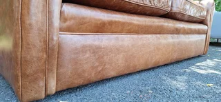 LIKE NEW Leather Couch Colonial Styled Stunning Butterscotch Tan Brown Colour 208cm