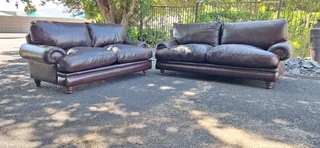 Solid CORICRAFT Leather Lounge Suite Colonial Milano Dark Brown Big 3 plus 2 Seater Couches