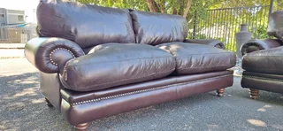 Solid CORICRAFT Leather Lounge Suite Colonial Milano Dark Brown Big 3 plus 2 Seater Couches
