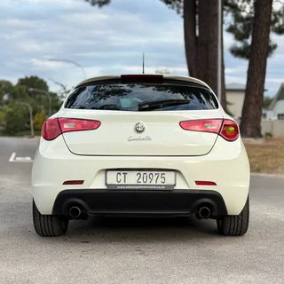 Alfa Romeo Giulietta 2012 1.8TBi