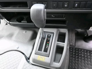 Toyota Coaster 2.8D GL A/T 23 Seater B/S