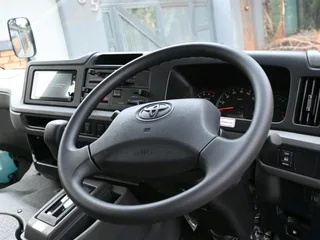 Toyota Coaster 2.8D GL A/T 23 Seater B/S