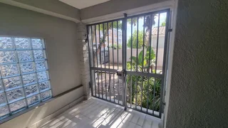 2026 Ladies Only Student Accommodation-Fully Furnished/Serviced-Boston-Bellville