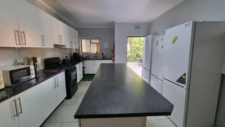2026 Ladies Only Student Accommodation-Fully Furnished/Serviced-Boston-Bellville