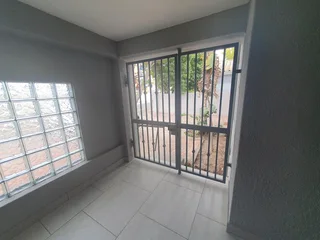 2026  Student House-Ladies Only -Fully Furnished and Serviced-Boston-Bellville