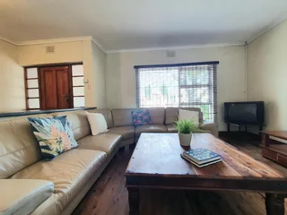 2026  Student House-Ladies Only -Fully Furnished and Serviced-Boston-Bellville