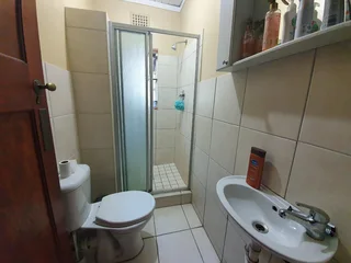 2026  Student House-Ladies Only -Fully Furnished and Serviced-Boston-Bellville