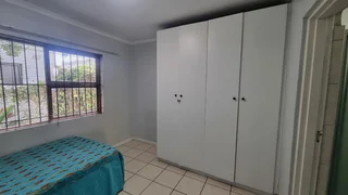 2026 Student House-Ladies Only-Fully Furnished/Serviced - Large Room with Ensuite