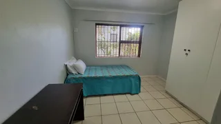 2026 Student House-Ladies Only-Fully Furnished/Serviced - Large Room with Ensuite