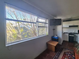 2026 Student House Share-Male Only-3 rooms available -Fully Furnished/Serviced