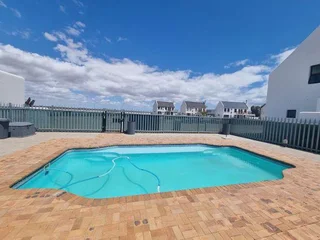 Dwarskersbos Best Kept Secret-Self Catering Holiday Cottage 3 mins walk 2 Beach