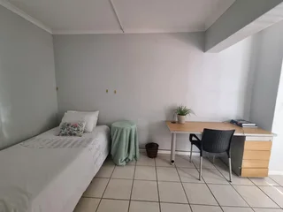 Private Ladies Student House -Fully Furnished and Serviced-Boston Bellville