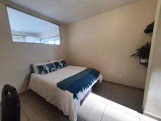 Furnished 2 bed 1 bath in Oakdale-Close 2 Tygervalley Mall-Inc Water-Fibre-Cleaning