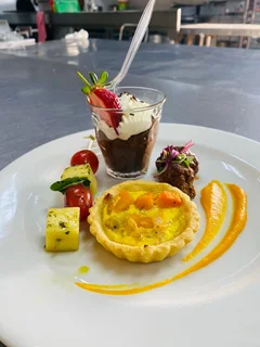 Experienced Chef /Private Cook Looking For A Full-Time Job