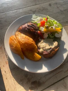 Hi I'm Currently Looking For A Full-time Job As Chef /Private Chef