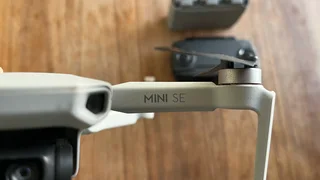 DJI Mini Se Flymore combo