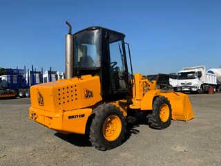 1998 JCB 407B  Front Loader