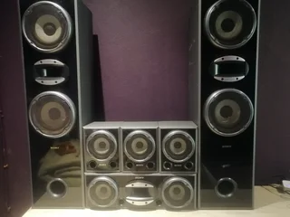 Sony surround speakers and tall man speakers for sale