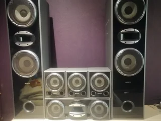 Sony surround speakers and tall man speakers for sale