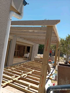 Carpenter available with own tools